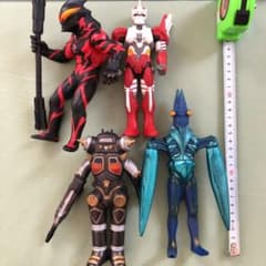 ウルトラマン　ソフビ フィギュアのサムネイル