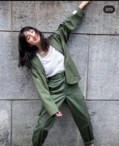 BEAMS the flower shop セットアップ(カーキ)のサムネイル