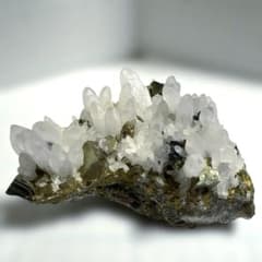 国産鉱物 水晶 黄鉄鉱 黄銅鉱 閃亜鉛鉱 重さ 545g - メルカリ
