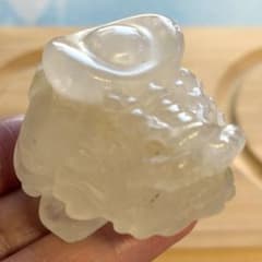 お金乗っけ！トルマリン共生水晶のロングイ - メルカリ