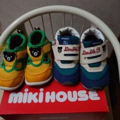 ミキハウススニーカーのサムネイル