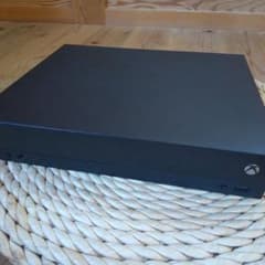 Xbox One Xのサムネイル