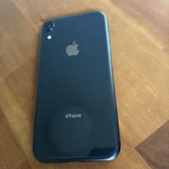 Apple iPhone XR スペースグレー 64ギガのサムネイル