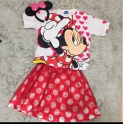 ミニーTシャツ&スカートのサムネイル