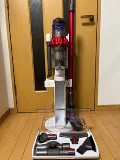 Dyson Cyclone V10 Fluffy + フロアドッグ【値下げ】 - メルカリ