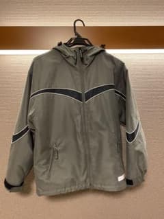 スキー、スノーボードウェアのサムネイル