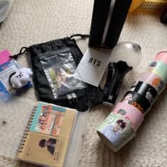 BTSライトNo.3、その他グッズまとめてのサムネイル