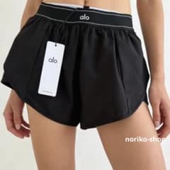 ALO Yoga match point short Sのサムネイル