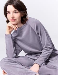 【今期完売】GU メレンゲフィールラウンジセット長袖&ロングパンツ＋Ｅのサムネイル