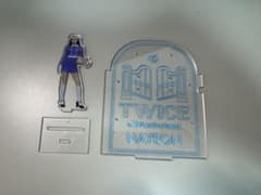 TWICE in Wonderland NAYEON アクリルスタンドのサムネイル