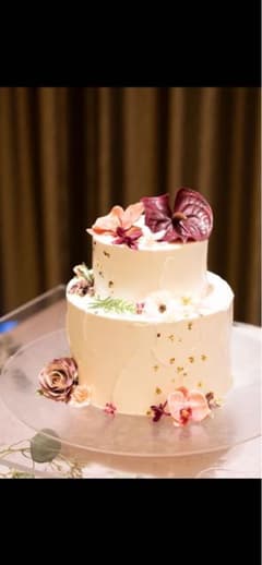 高級造花　アーティフィシャルフラワーウェディングケーキ　バースデイケーキのサムネイル