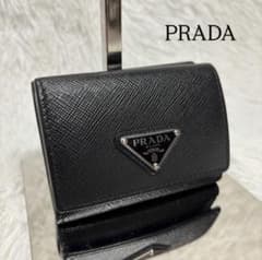 ✨美品✨ プラダ 三つ折り財布 三角ロゴ サフィアーノ ブラック RFID