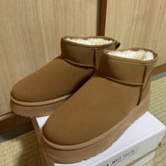 ムートンブーツ/キャメル/厚底/お値下げします！のサムネイル