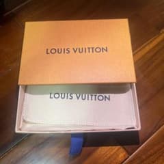 LOUIS VUITTON ギフトボックス オレンジのサムネイル