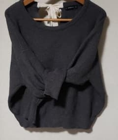 ZARA リボン付きニットのサムネイル