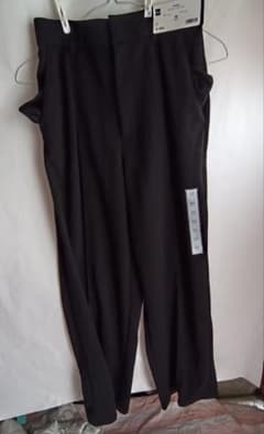 新品　GU カットソースラックス ブラック Mのサムネイル