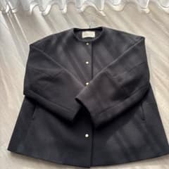 UNITED ARROWS ノーカラーメタルボタン ショートコート - メルカリ