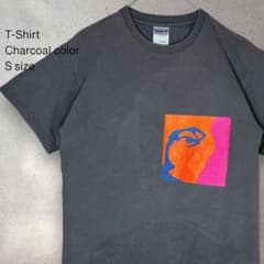 【US古着】アメカジ Tシャツ 半袖 Sサイズ チャコール GILDANのサムネイル