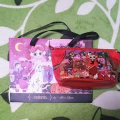 みみ様専用  asteria 香港デザイナー アリス.チャンさんポーチのサムネイル
