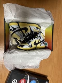 Nikeのサムネイル