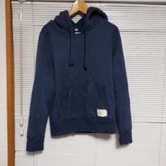 銀座店購入 フーデッドパーカー Sサイズ MUSCLEFITのサムネイル