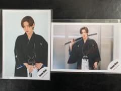 目黒蓮　公式写真　袴のサムネイル