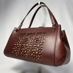 がじゆまる フラワーカットワーク トートバッグ ブラウン オールレザー がじゆまる様専用 フラワーカットワーク トートバッグ ブラウン オール