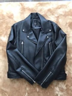 ZARA ライダースジャケットのサムネイル