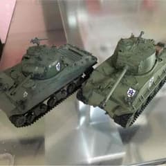 1/48 ガルパン風塗装済完成品 シャーマン2台セットのサムネイル