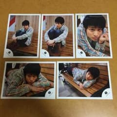 再出品 桐山照史 写真のサムネイル