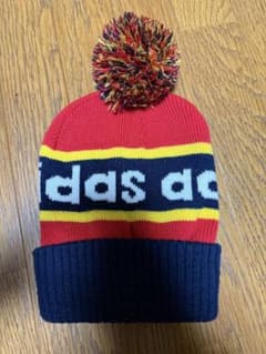 adidas ニット帽のサムネイル