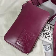 極美品】ロエベ サコッシュ クロスボディバッグ アナグラム レッド 