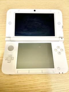 ニンテンドー3DS LL ホワイト 本体のサムネイル