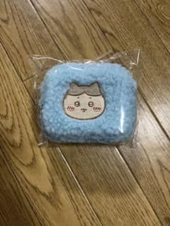 ちいかわ ボアポーチのサムネイル