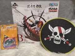 【未開封おまけ付き】ワンピース シャンクス B賞 フィギュアのサムネイル