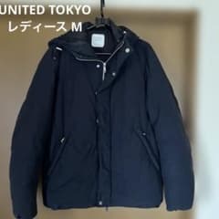 UNITED TOKYO ブラック ダウンジャケット シームレス ダウンコート 