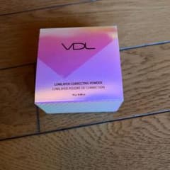 新品未使用VDL ルミレイヤーコレクティングパウダーのサムネイル