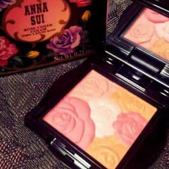 美品☆アナスイのローズチークのサムネイル