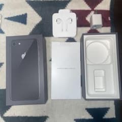 【値下げ！】iPhone 8 スペースブラック 空箱のサムネイル