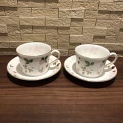 カップ&ソーサーのサムネイル