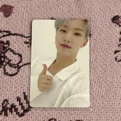 seventeen ホシ 舞い落ちる花びら carat盤 トレカのサムネイル