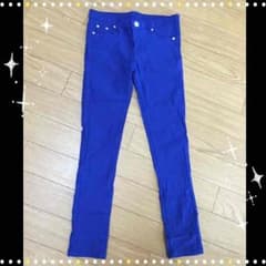 原色 青 スキニーパンツ★のサムネイル