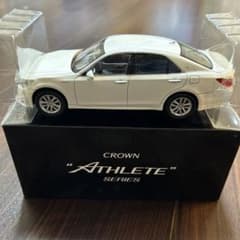 【非売品】クラウンアスリート白　ダイキャスト製カラーサンプル 1/30ミニカーのサムネイル