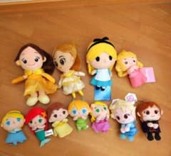 週末値下げ☆ プリンセス ぬいぐるみ １１体 まとめ売り 値下げ☆ プリンセス ぬいぐるみ 11体 まとめ売り - メルカリ