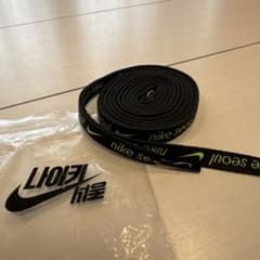 NIKE スニーカーシューレース　ブラック&イエローのサムネイル