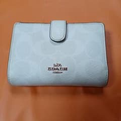 COACH 二つ折り財布 ホワイトのサムネイル