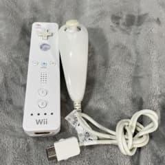 Nintendo Wii Remote and Nunchuk White Set - Tested and Working ③