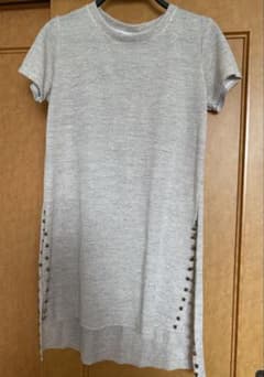 JIMMYZA グレー 半袖Tシャツ サイドボタン付きのサムネイル