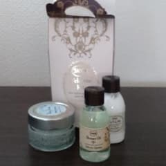 SABON welcome kit Delicate Jasmineのサムネイル