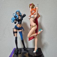 ハ*ミ様 ワンピース (ONE PIECE) フィギュア ナミ ビビ 2体セットのサムネイル